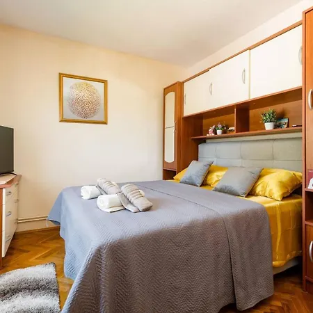 Lotus Apartament *